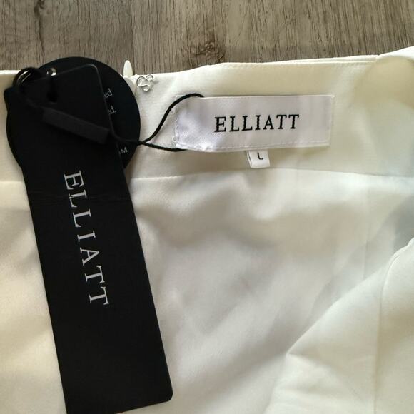 elliatt trompe white 3d floral embellished mini bridal wedding dress Large NEW - Picture 11 of 15